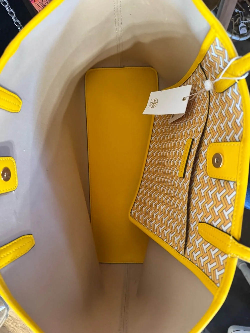 NWT Tory Burch All Over Larger Shopper Tote Yellow
